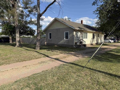 /international/us/203-e-blanchard-ave-south-hutchinson-ks-110108343878/