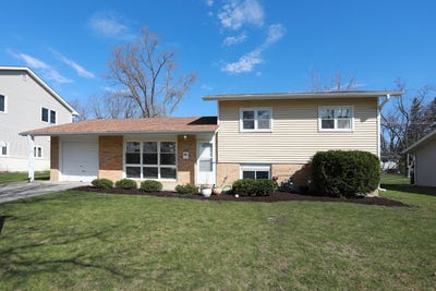 /international/us/600-flagstaff-lane-hoffman-estates-il-110107172868/