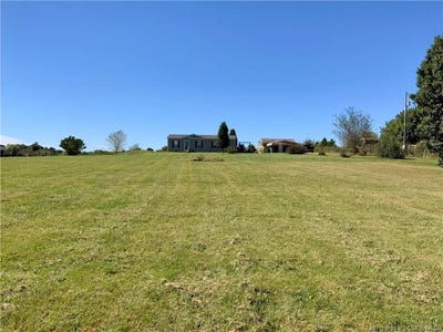 /international/us/3791-s-olive-branch-road-pekin-in-110120115243/