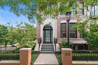 /international/us/615-w-brown-street-birmingham-mi-110107870253/