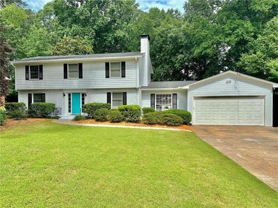 /international/us/6542-cherry-tree-lane-atlanta-ga-110099128636/