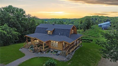 /international/us/18766-510th-ave-wolf-lake-twp-mn-110101320597/?lang=en
