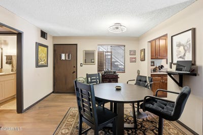 /international/us/13080-dronfield-avenue-sylmar-ca-110108235604/