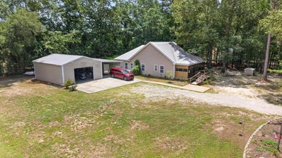 /international/us/1772-kenwood-road-manning-sc-110108936583/