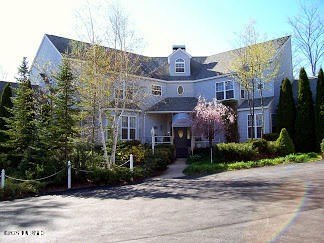 /international/us/6767-pleasantview-road-harbor-springs-mi-110101538606/