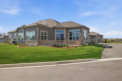 /international/us/s99w13828-clubhouse-ct-muskego-wi-110107516918/