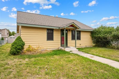 /international/us/2435-dixon-avenue-missoula-mt-110120560252/