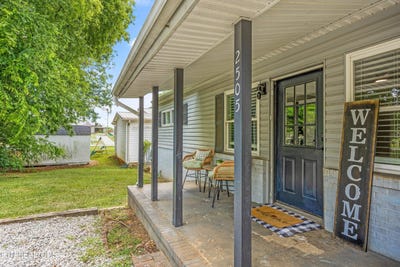 /international/us/2505-marshall-st-maryville-tn-110100993992/