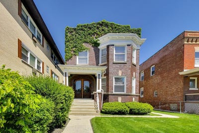 /international/us/43-n-menard-avenue-chicago-il-110108189498/