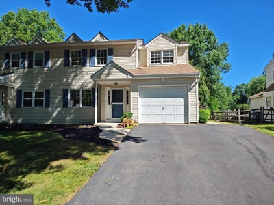 /international/us/4040-diane-way-doylestown-pa-110108999799/