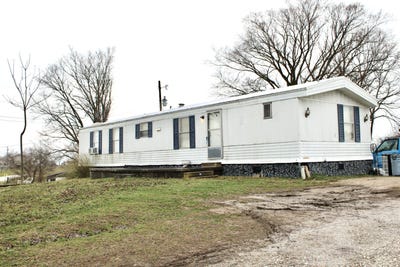 /international/us/8210-orangeburg-road-maysville-ky-110106185953/