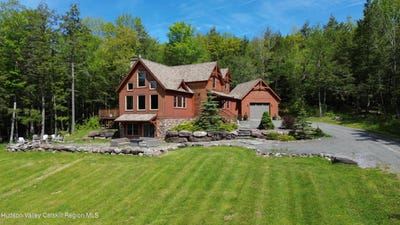 /international/us/16-high-west-road-windham-ny-110099934723/