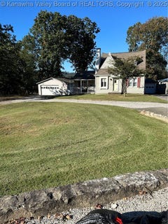 /international/us/1820-beechwood-drive-south-charleston-wv-110102976444/