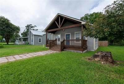 /international/us/203-north-texas-street-madisonville-tx-110101006048/