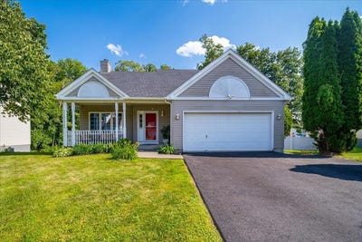 /international/us/10-lyford-lane-poughkeepsie-ny-110100565926/