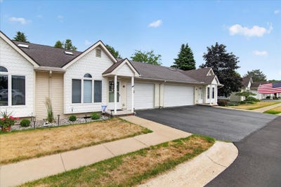 /international/us/729-clark-street-tecumseh-mi-110108736135/