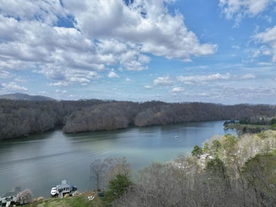 /international/us/lakes-edge-dr-lot-12-13-goodview-va-110106959446/