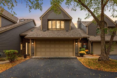 /international/us/18062-judicial-way-n-lakeville-mn-110120586964/