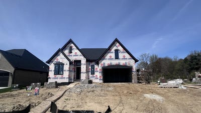/international/us/57363-meadowridge-drive-washington-mi-110107736114/