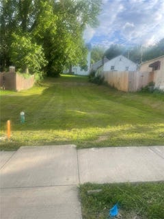 /international/us/231-whittier-st-vandergrift-pa-110101088868/