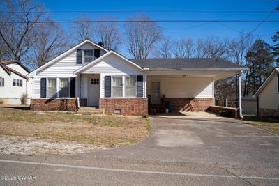 /international/us/220-jennings-avenue-parsons-tn-110105801882/