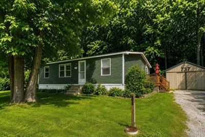 /international/us/737-porterwood-drive-williston-vt-110108572829/