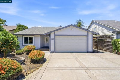 /international/us/265-toledo-ct-vallejo-ca-110107992711/