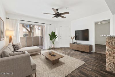 /international/us/1295-n-ash-street-gilbert-az-110106468161/