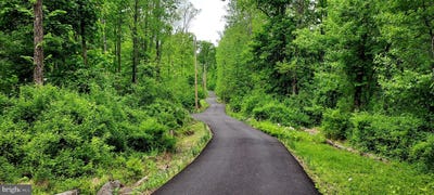 /international/us/2224-a-quarry-road-coopersburg-pa-110108635969/