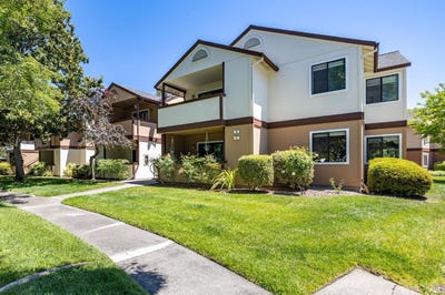 /international/us/8201-camino-colegio-rohnert-park-ca-110108302383/