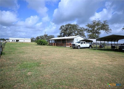 /international/us/334-johnson-farms-rd-harwood-tx-110109374225/