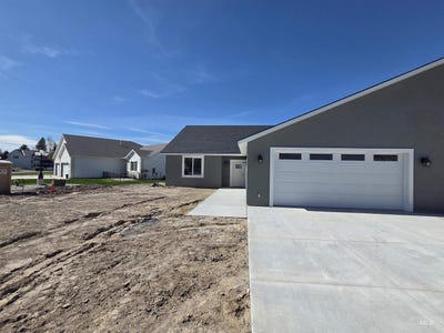 /international/us/39-lakeside-loop-burley-id-110106783859/