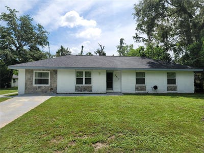 /international/us/2417-yale-avenue-sanford-fl-110100421950/