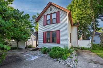 /international/us/77-hubbard-street-mt-clemens-mi-110100837583/