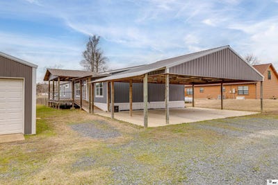 /international/us/261-twisted-oak-lane-chatham-la-110108680140/