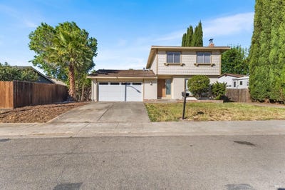 /international/us/1109-pheasant-drive-suisun-city-ca-110108696526/