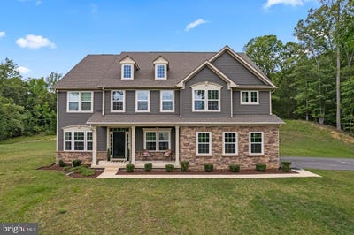 /international/us/16467-catherine-woods-court-hughesville-md-110110195107/