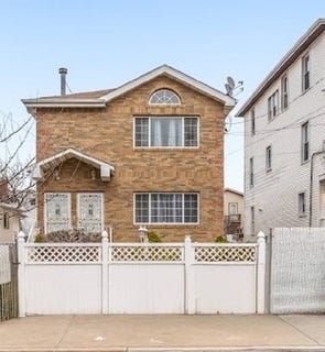 /international/us/428-beach-65th-street-arverne-ny-110107776413/