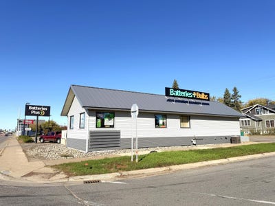 /international/us/923-washington-street-brainerd-mn-110120551503/