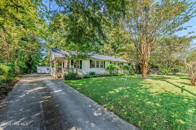 /international/us/519-oak-lane-jacksonville-nc-110119992490/