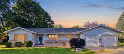 /international/us/521-douglas-st-merrill-ia-110110064564/