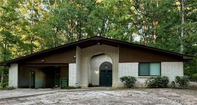 /international/us/1211-south-maple-street-ruston-la-110120536976/