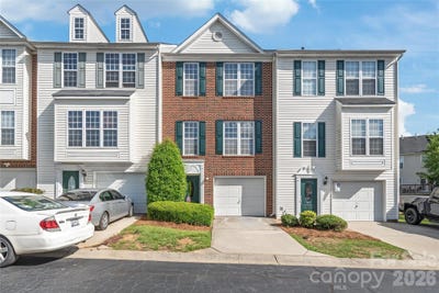 /international/us/1707-kashmir-white-lane-fort-mill-sc-110108089947/