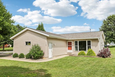 /international/us/5103-marsh-road-mcfarland-wi-110100772206/