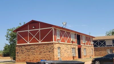 /international/us/2410-n-willis-street-abilene-tx-110107379460/