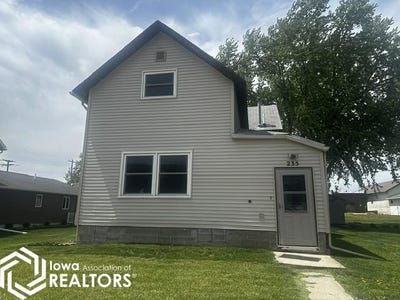 /international/us/235-way-avenue-woden-ia-110108131409/