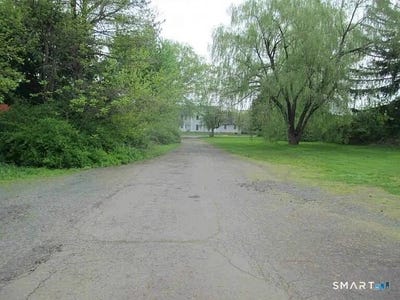 /international/us/995-n-farms-road-wallingford-ct-110109061131/?lang=id