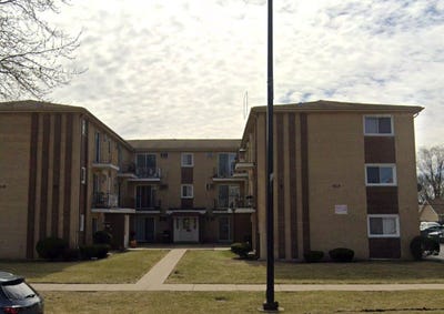 /international/us/burbank-il-110108194389/