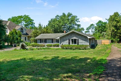 /international/us/37-cairo-avenue-northport-ny-110109210648/