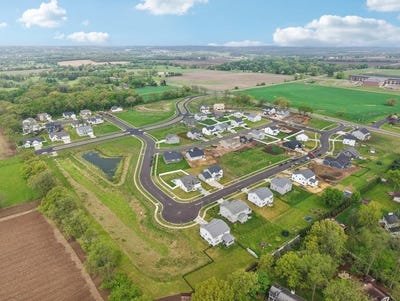 /international/us/540-buss-road-cottage-grove-wi-110104950411/